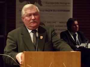 Cenckiewicz reaguje na groźby Wałęsy. Nie ulega wątpliwości, że Wałęsa był tajnym współpracownikiem SB