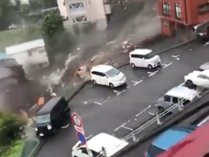 Lawina błotna w Japonii, jest wielu zaginionych. Przerażające nagrania