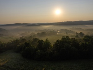 Prognoza pogody na czwartek. Wysoka temperatura, trąby powietrzne i nawałnice