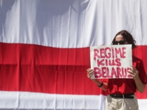 Białoruski reżim uderza w media. Nieoficjalnie: Przeszukania w redakcjach, rewizje w domach