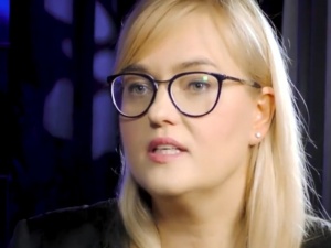 „Ona też będzie odpowiedzialna, ten, który trzymał kamerę też”. Adamowicz o dziennikarce TVP