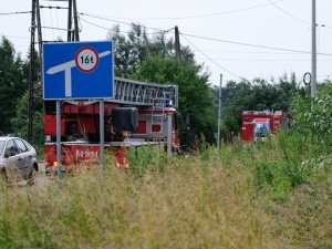[video] Nocne kataklizmy nad Polską. Śląsk: Trąba powietrzna zerwała 26 dachów