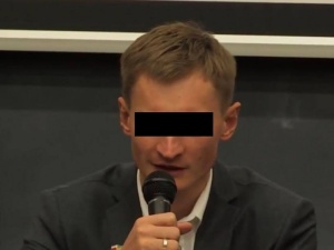 Kuriozum. Sąd zgadza się z wnioskami prokuratury ws. Bartosza K., ale... wypuszcza go z aresztu