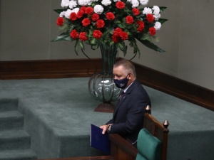 Syn szefa NIK w prokuraturze. Jakub Banaś ma usłyszeć siedem zarzutów
