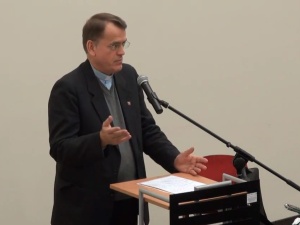Bezprecedensowy atak na wolność słowa. Ks. prof. Oko skazany w Niemczech za publikację artykułu naukowego