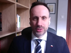 Może pan lubi przebierać w różowe sukieneczki. Starcie posła Solidarnej Polski z dziennikarzem GW