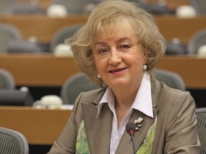 Prof. Grabowska po ultimatum Jourovej: Musimy do tego podejść merytorycznie, a nie jak KE