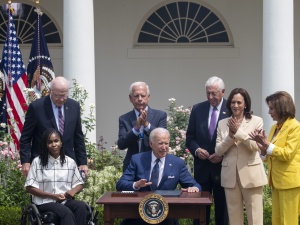 Pelosi nazwała lidera Republikanów w Izbie Reprezentantów debilem