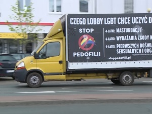 Nieoficjalnie: Uchwała zakazująca wjazdu do miasta furgonetkom pro-life niezgodną z prawem? Reakcja prokuratury