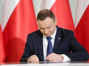 Jest podpis prezydenta. Będą podwyżki dla wiceministrów i parlamentarzystów. Ile będą zarabiać?