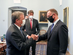 Premier Nadrenii Północnej-Westfalii podziękował za pomoc okazaną przez Polaków w czasie powodzi