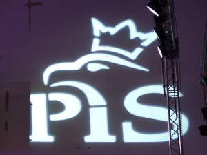 Zjednoczona opozycja ma szansę wygrać z PiS-em? [SONDAŻ]