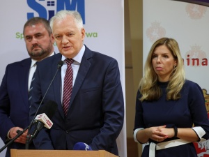 Nie pozwolimy na dalszy wizerunkowy sabotaż. Krytyczna sytuacja w Zjednoczonej Prawicy