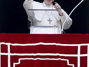 Papież: Bez Jezusa bardziej wegetujemy niż żyjemy