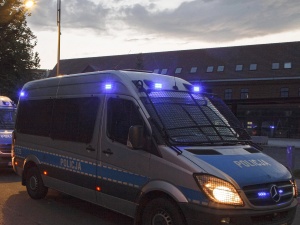 Był poszukiwany czterema listami gończymi. Wpadł przez... zakupy