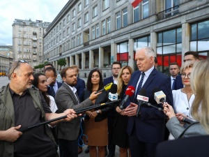 Czy Andrzej Duda podpisze dymisję Jarosława Gowina? Spychalski zabrał głos ws. decyzji prezydenta