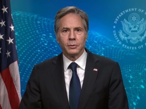 Sekretarz Stanu USA: Jesteśmy zaniepokojeni przyjętym w Polsce ustawodawstwem