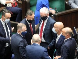 Jaki był powód wyjścia Porozumienia z koalicji? Poseł Ociepa ujawnia: Nie chodziło o podatki
