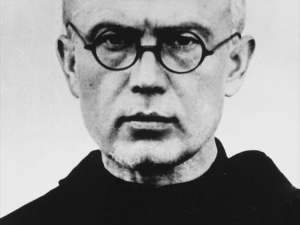 80 lat temu w Auschwitz zginął św. Maksymilian Kolbe. Oddał życie za współwięźnia