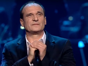 Wszystko można kupić. Kolejny celebryta przyłączył się do nagonki na Kukiza. Ze sceny