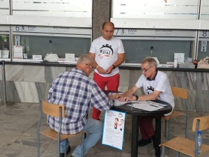 #EmeryturaZaStaż. Zbiórki podpisów w kolejnych regionach