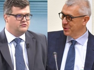Mówią na niego koń, a łże jak pies. Wiceminister ostro odpowiada Giertychowi
