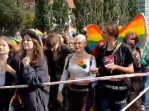 [VIDEO] To jest wojna. Wypie..alać z tego kraju. Tolerancja. Marsz równości w Gdańsku