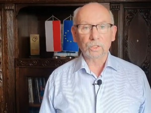 Szaleństwo postępuje. Lewandowski: PiS zabrudził polski mundur [VIDEO]