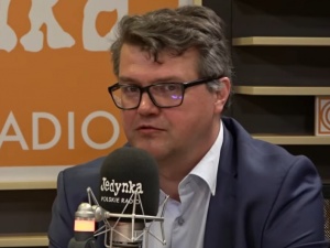 Wiceszef MSWiA odnosi się do publikacji Onetu. Ani słowa prawdy