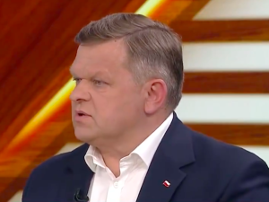[video] Wiceszef MON do posła KO: Wpisujecie się w narrację białoruską zaraz przed manewrami Zapad-2021