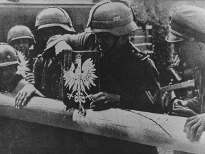 Prof. Szeremietiew: 1939 r. Dywersanci atakowali polskie granice zanim ruszyły niemieckie dywizje