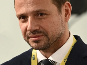 Trzaskowski o opiłowywaniu i karaniu katolików Nitrasa: mówił z pozycji zatroskanego katolika