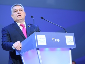 Węgierski rząd poparł Polskę wobec działań KE o nałożeniu kar finansowych