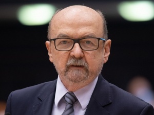 Prof. Legutko: Traktuje się nas jak wrogów, których należy usunąć i to możliwie na stałe
