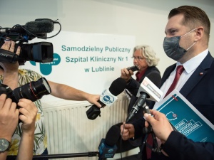 Szef MEN zapowiada podwyżki dla nauczycieli. Mają być kilkudziesięcioprocentowe