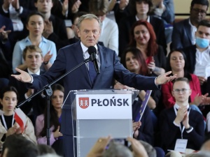 Naszym przeciwnikiem jest władza. Tusk na konwencji Platformy