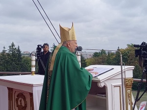 [XXXIX Pielgrzymka Ludzi Pracy] Abp Jędraszewski: JP2 mówił o S: Jeden drugiego brzemiona noście, nie jeden przeciw drugiemu, ale razem