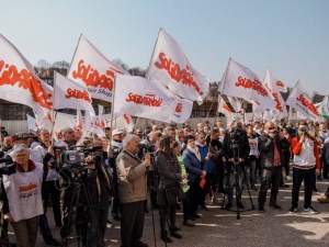 Rząd potwierdza wynegocjowane przez Solidarność dodatkowe środki na podwyżki wynagrodzeń w budżetówce