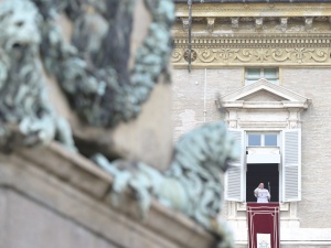 Franciszek: Wciąż żyję, mimo że niektórzy chcieliby mojej śmierci. Cierpliwości!