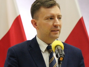 Łukasz Schreiber przerywa milczenie ws. udziału żony w show TVN. Padły mocne słowa
