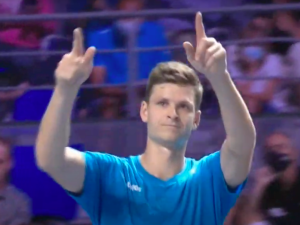 Co za wspaniały mecz Polaka! Hubert Hurkacz wygrał turniej we Francji