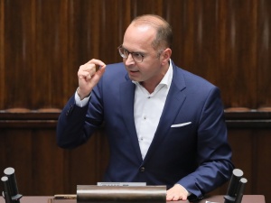 Khantak do Szczerby: Gdybyście nie pajacowali to byście słyszeli...
