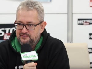 To kryptofaszystowski happener. Senator KO zadowolony z niewpuszczenia Ziemkiewicza do Wielkiej Brytanii