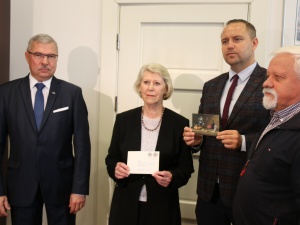 IPN otrzymał nieznaną wcześniej korespondencję do Anny Walentynowicz. Świadectwo represji stanu wojennego
