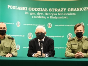 „Nie ma naporu ze strony uchodźców”. Trwa konferencja Jarosława Kaczyńskiego