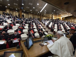 Otwarcie synodu. Papież: Nie trzeba zmieniać Kościoła, natomiast trzeba zmienić coś w Kościele