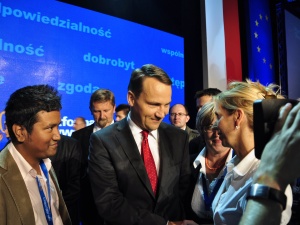 „Tu się muszę zgodzić”. Sikorski zaskakująco o słowach Kaczyńskiego