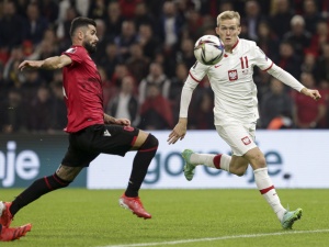 [VIDEO] Polska - Albania. 1:0. Agresywne zachowanie albańskich kibiców. Mecz wznowiony
