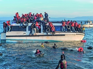 Hiszpania chce przejściowych stref dla imigrantów w Afryce