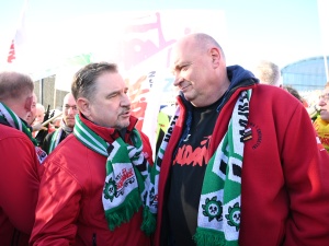 Piotr Duda w Luksemburgu: Dajemy Wam czas do namysłu, a jeśli nie, to podpalimy Europę! Podpalimy ją w naszych sercach, aby dać odpór